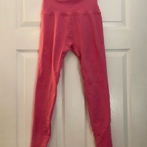 Alphalete workout leggings